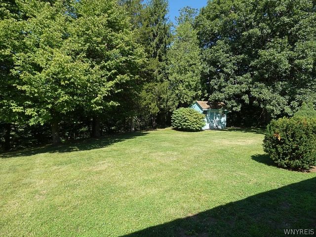 1976 Creekside Drive, Newfane, NY 14028