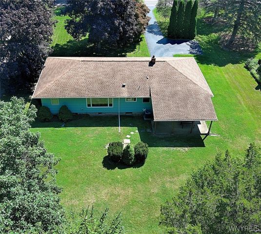 1976 Creekside Drive, Newfane, NY 14028