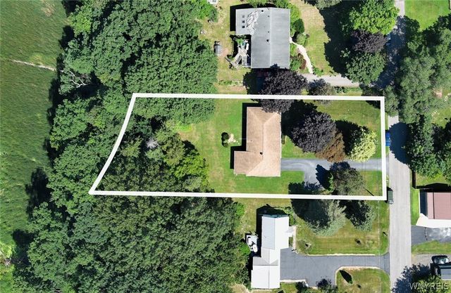 1976 Creekside Drive, Newfane, NY 14028