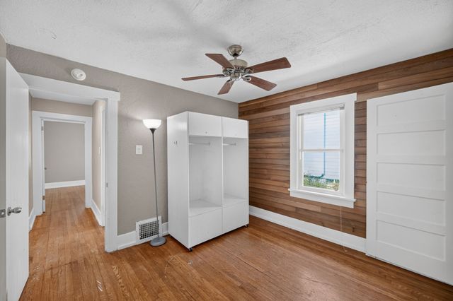 1541 28th Street, Des Moines, IA 50311