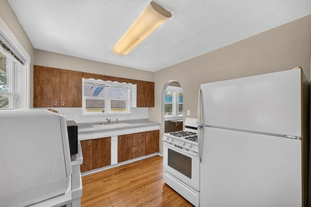 1541 28th Street, Des Moines, IA 50311