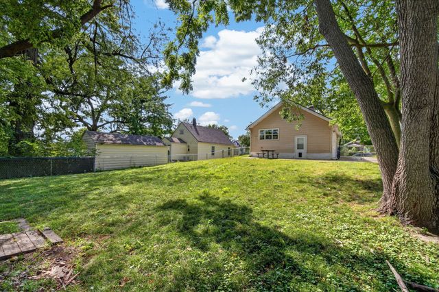 1541 28th Street, Des Moines, IA 50311