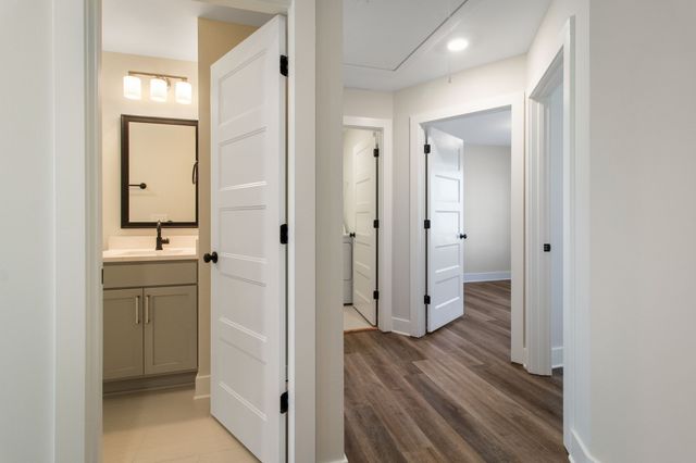 160 Excell Rd Unit A, Clarksville, TN 37043