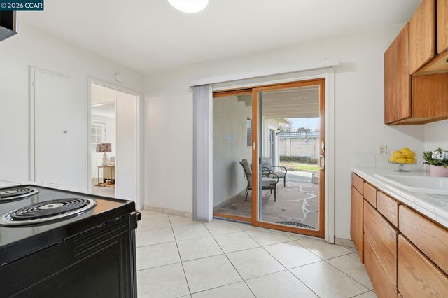 2831 Richard Ave, Concord, CA 94520