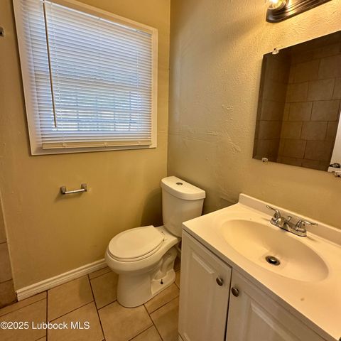 1511 E Amherst Street, Lubbock, TX 79403