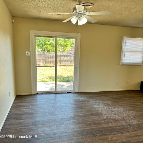 1511 E Amherst Street, Lubbock, TX 79403