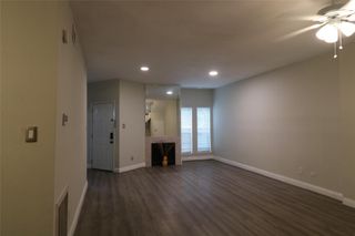 10811 Richmond Avenue 11, Houston, TX 77042