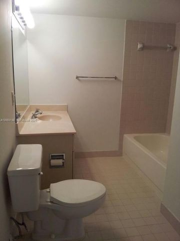 6284 NW 186th St 215, Hialeah, FL 33015