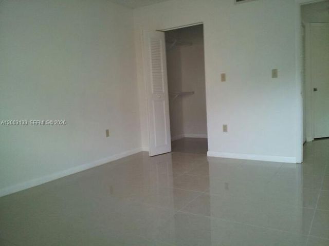 6284 NW 186th St 215, Hialeah, FL 33015