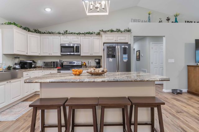 688 Rooks Branch Road, Keavy, KY 40737