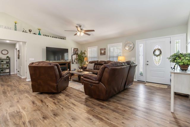 688 Rooks Branch Road, Keavy, KY 40737