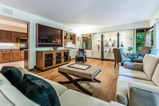2980 Devonshire Road, Ann Arbor, MI 48104
