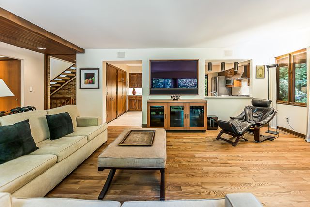 2980 Devonshire Road, Ann Arbor, MI 48104