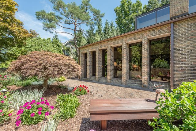 2980 Devonshire Road, Ann Arbor, MI 48104