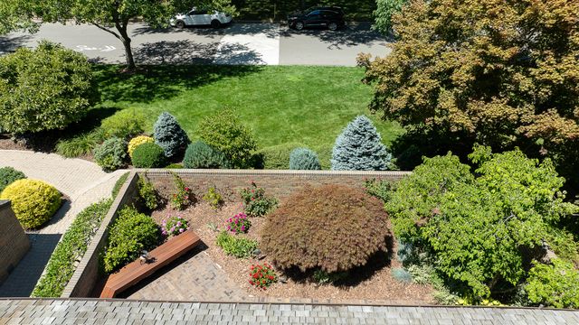 2980 Devonshire Road, Ann Arbor, MI 48104