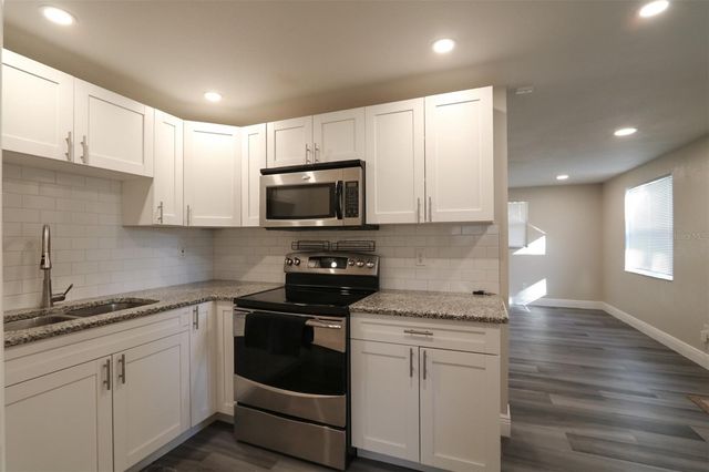 2706 E 99TH AVENUE, Tampa, FL 33612