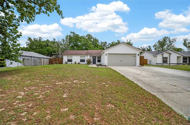 10748 SIENA DR, Clermont, FL 34711