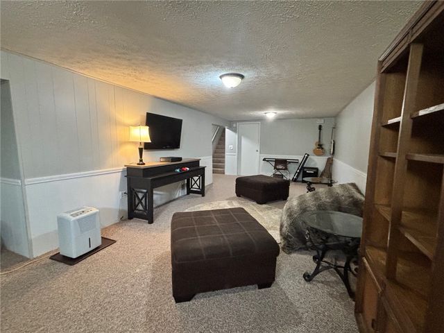 78 Bru Mar Drive, Gates, NY 14606