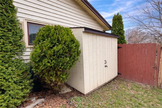 78 Bru Mar Drive, Gates, NY 14606