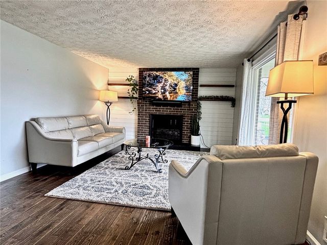 78 Bru Mar Drive, Gates, NY 14606