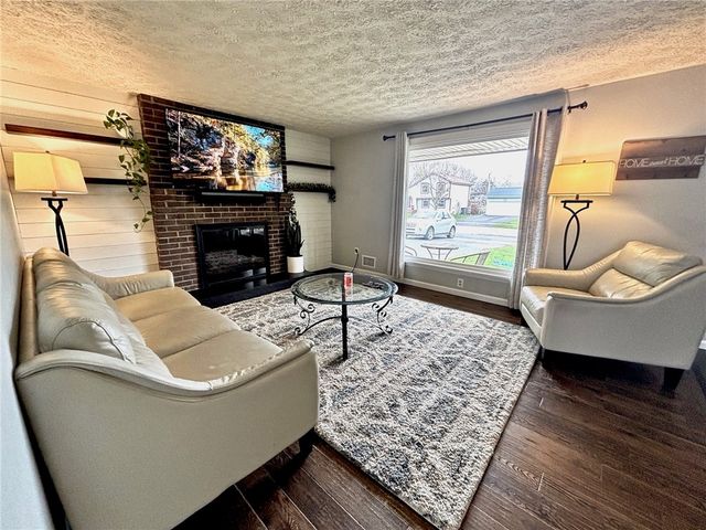 78 Bru Mar Drive, Gates, NY 14606