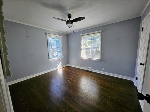 3753 N Grand Avenue, Kansas City, MO 64116