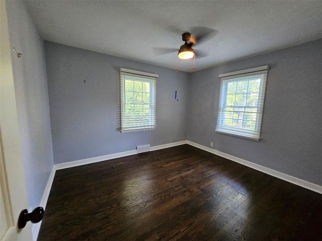 3753 N Grand Avenue, Kansas City, MO 64116