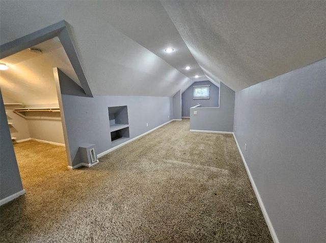 3753 N Grand Avenue, Kansas City, MO 64116