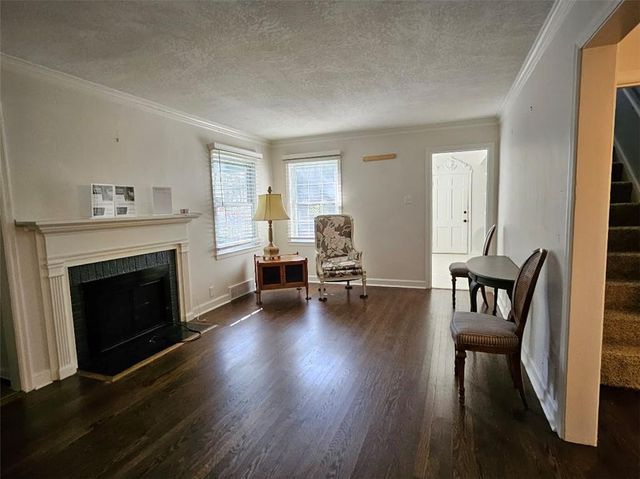 3753 N Grand Avenue, Kansas City, MO 64116