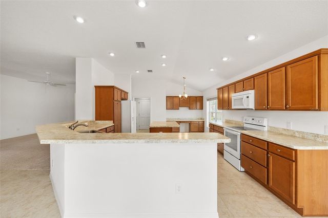 1953 YEARLING WAY, The Villages, FL 32163