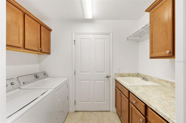 1953 YEARLING WAY, The Villages, FL 32163