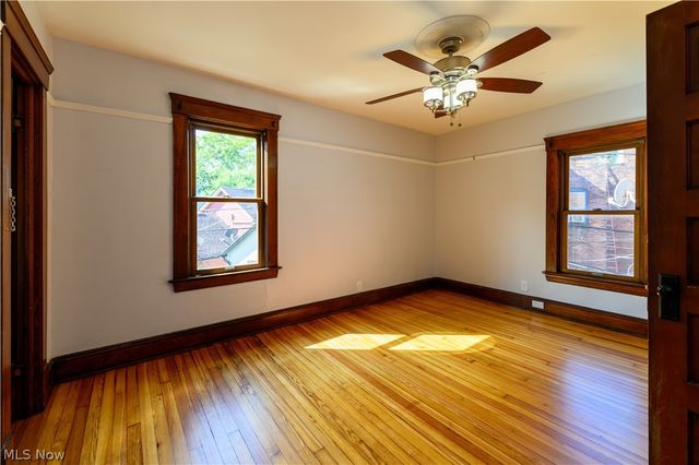 4209 Woodbine Avenue, Cleveland, OH 44113