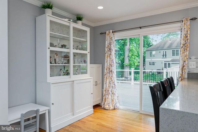 4025 MAPLE ST, Fairfax, VA 22030