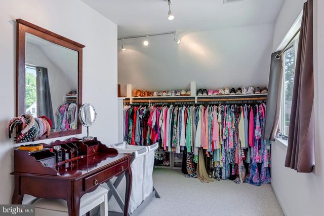 4025 MAPLE ST, Fairfax, VA 22030