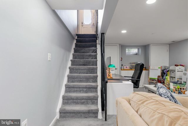 4025 MAPLE ST, Fairfax, VA 22030