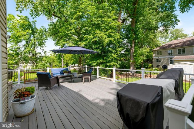 4025 MAPLE ST, Fairfax, VA 22030