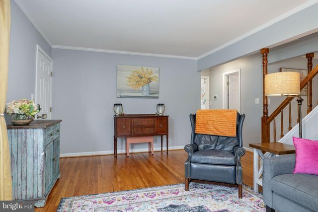 4025 MAPLE ST, Fairfax, VA 22030