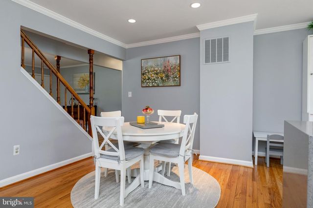 4025 MAPLE ST, Fairfax, VA 22030