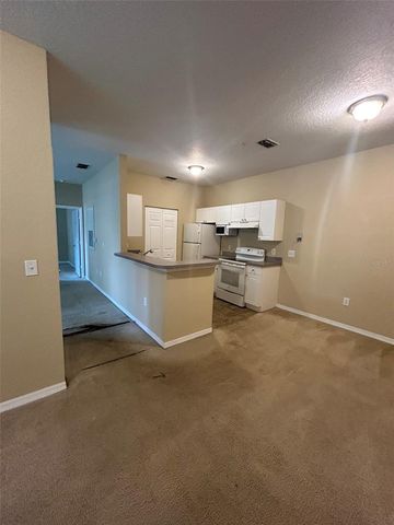 823 GRAND REGENCY POINT 102, Altamonte Springs, FL 32714