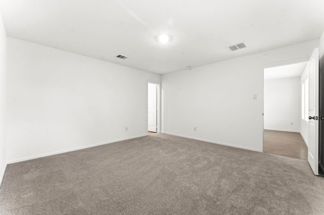 18716 Loom Dr, Conroe, TX 77306