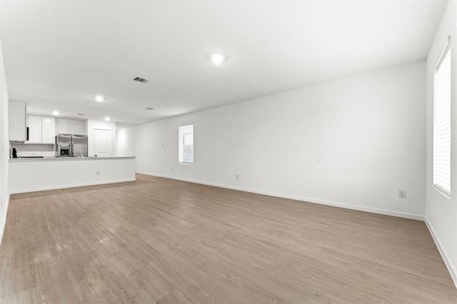18716 Loom Dr, Conroe, TX 77306