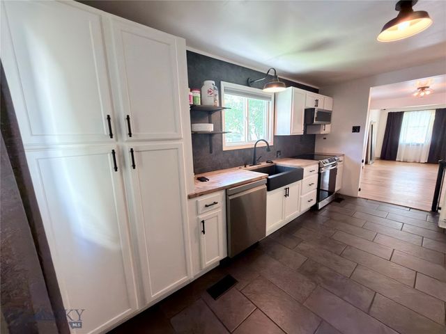1028 S Wyoming Street, Butte, MT 59701