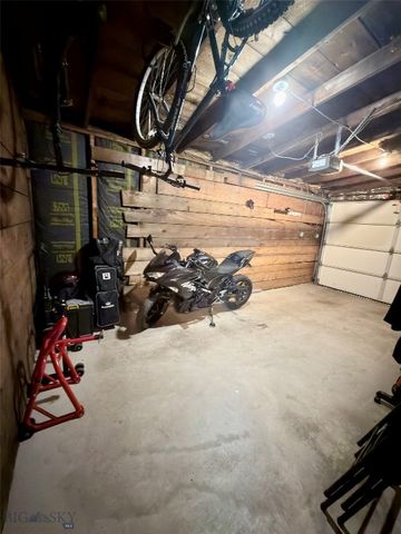 1028 S Wyoming Street, Butte, MT 59701