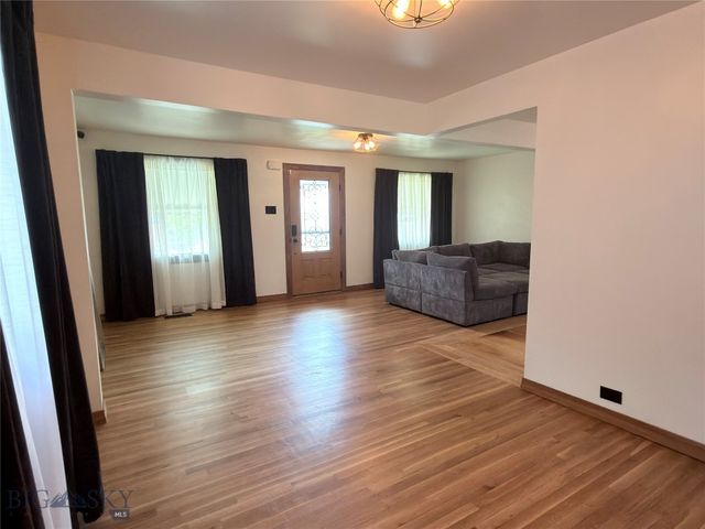 1028 S Wyoming Street, Butte, MT 59701