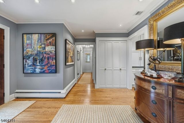 14 Indian Head Road, Morris Twp., NJ 07960