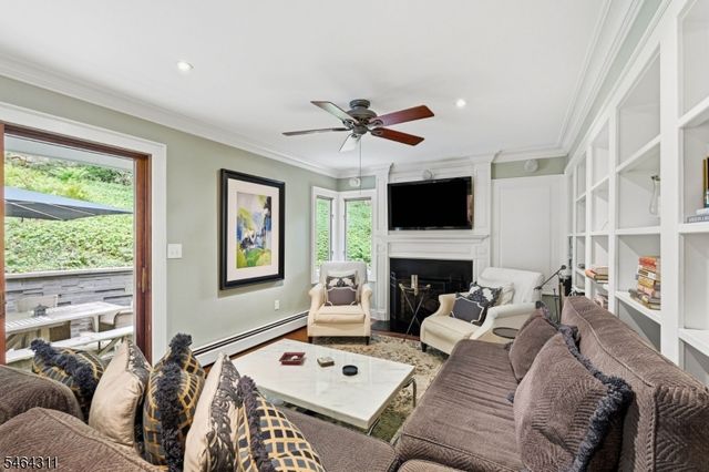 14 Indian Head Road, Morris Twp., NJ 07960