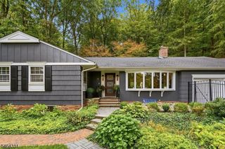 14 Indian Head Road, Morris Twp., NJ 07960