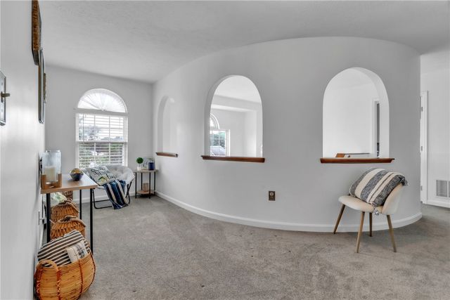 302 Cosette Drive, Cranberry Twp, PA 16066