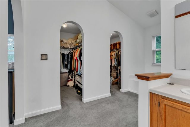 302 Cosette Drive, Cranberry Twp, PA 16066