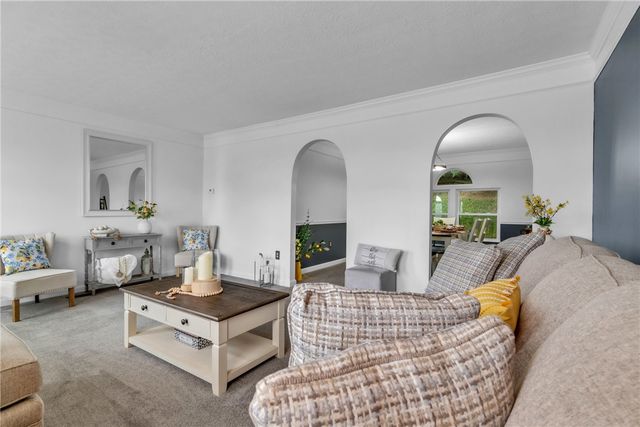 302 Cosette Drive, Cranberry Twp, PA 16066